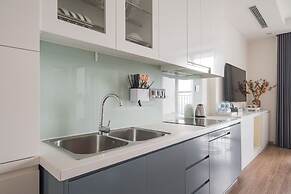 Vinhomes Green Bay Luxury Apartment