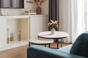 Vinhomes Green Bay Luxury Apartment