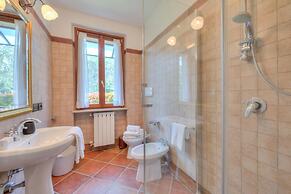 Borgo Belvedere Apartment With Lake View