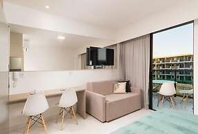 Flat 214 no Mana Beach- 093M