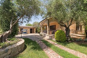 Dimora Patrizia With Pool