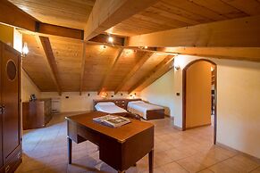 Dimora Patrizia With Pool