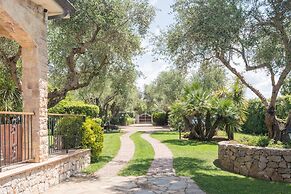 Dimora Patrizia With Pool