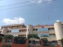 Continental Suites Ltd