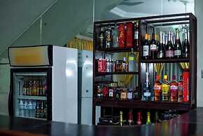 Continental Suites Ltd