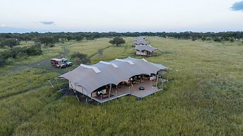 Escarpment Serengeti Luxury Camp
