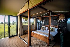 Escarpment Serengeti Luxury Camp