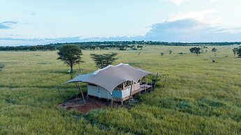 Escarpment Serengeti Luxury Camp