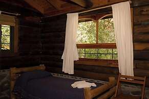 Apart Suites & Cabañas Duendes del Pungo