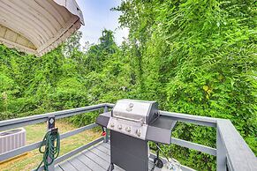 Lumberjack Hideaway Near Campus in Nacogdoches!