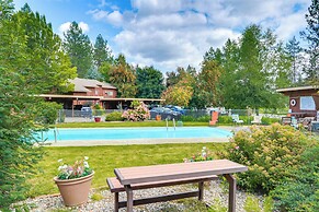Twin Lakes Village Condo on 3rd Fairway!