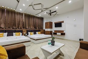 Hotel Brij Royal Heritage  Vrindavan