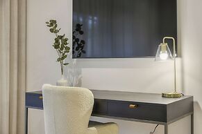 201 Verbier Building 5