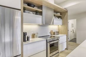 201 Verbier Building 5