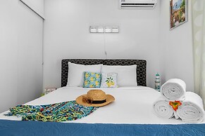 Spacious Renovated House Prvt Pool 5 min to Bch