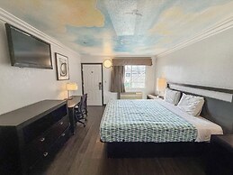 Super 7 Motel