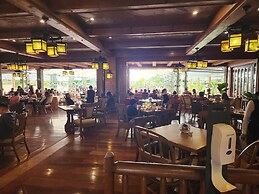 Camp john hay forest lodge