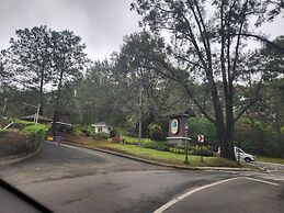 Camp john hay forest lodge