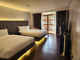 Camp john hay forest lodge