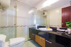 Salute de Sailing Tower - Palace Garden