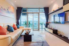 Salute de Sailing Tower - Palace Garden