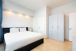 Salute de Sailing Tower - Palace Garden