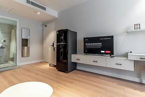 The Lancaster Suites - Japan Town D1