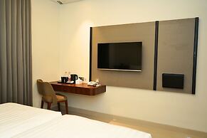 Azana Garden Hill Resort Blora