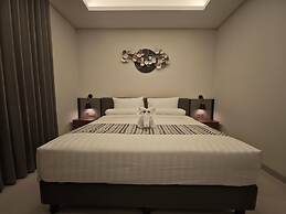 Azana Garden Hill Resort Blora