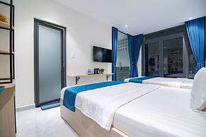 Bin Bin Hotel 14 - Near Vstar School D7