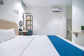 Bin Bin Hotel 14 - Near Vstar School D7