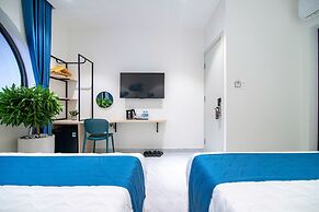 Bin Bin Hotel 14 - Near Vstar School D7