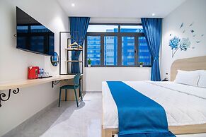 Bin Bin Hotel 14 - Near Vstar School D7