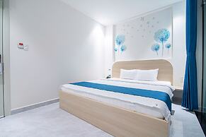 Bin Bin Hotel 14 - Near Vstar School D7