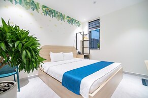 Bin Bin Hotel 14 - Near Vstar School D7