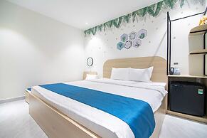 Bin Bin Hotel 14 - Near Vstar School D7