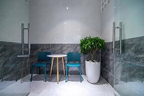 Bin Bin Hotel 14 - Near Vstar School D7