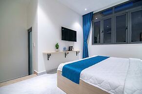 Bin Bin Hotel 14 - Near Vstar School D7