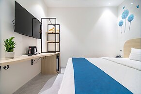 Bin Bin Hotel 14 - Near Vstar School D7