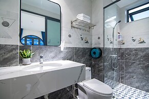 Bin Bin Hotel 14 - Near Vstar School D7