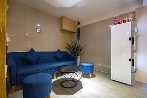 Bin Bin Hotel 14 - Near Vstar School D7