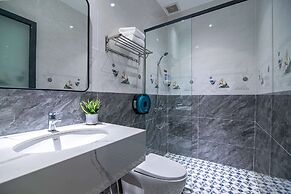 Bin Bin Hotel 14 - Near Vstar School D7