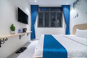 Bin Bin Hotel 14 - Near Vstar School D7