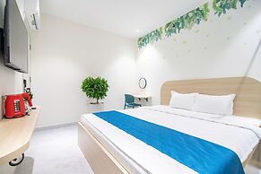 Bin Bin Hotel 14 - Near Vstar School D7