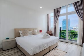 Ben Thanh Tower - Luminous Apartments D1