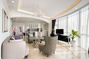 Ben Thanh Tower - Luminous Apartments D1