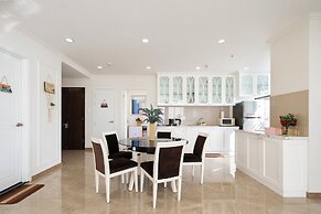 Ben Thanh Tower - Luminous Apartments D1