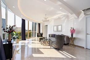 Ben Thanh Tower - Luminous Apartments D1