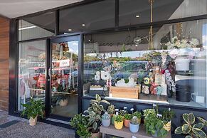 Surfsong on Miami Beach