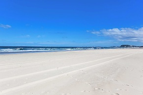 Surfsong on Miami Beach